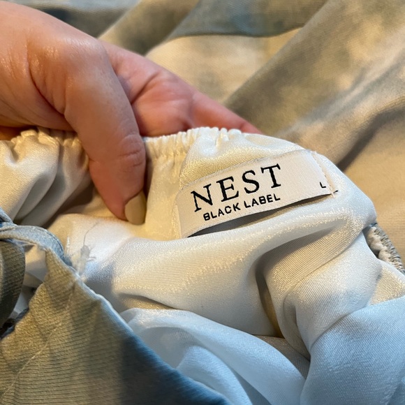 Black Label Cloudy Sky Mini Dress | Size Large - Picture 4 of 4